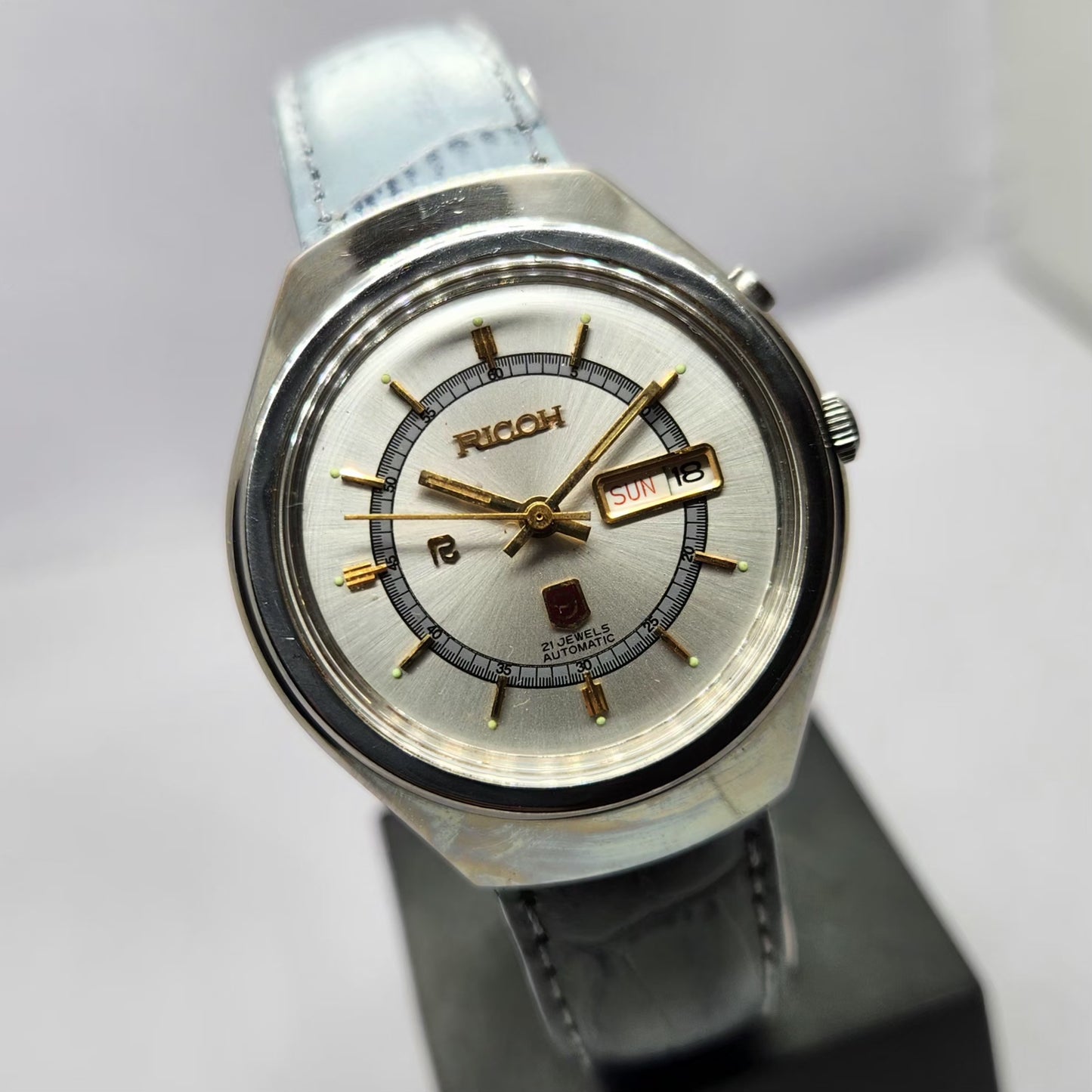 Vintage Ricoh R31 Automatic Green Face New Strap 21 Jewels Day-Date Men's Wrist Watch R63