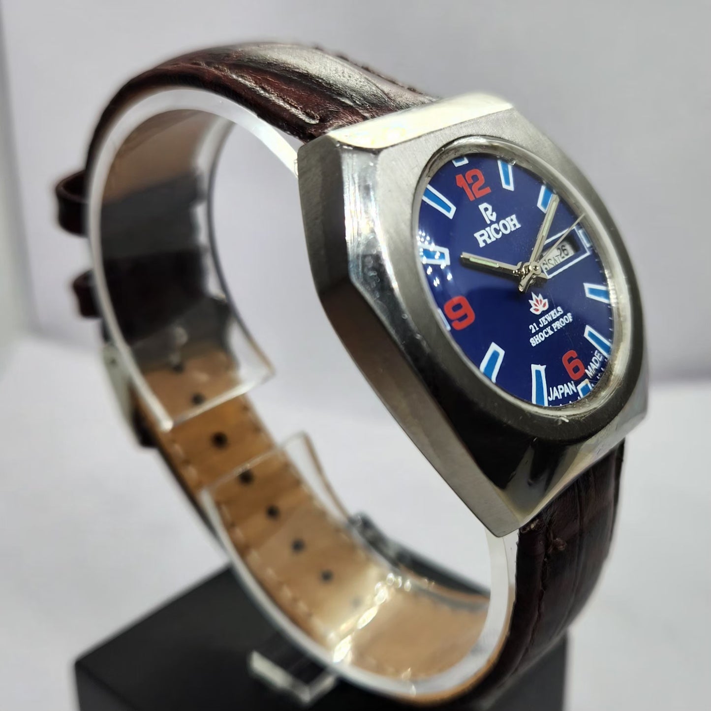 Vintage Ricoh R31 Automatic Blue Face New Strap 21 Jewels Day-Date Men's Wrist Watch R67