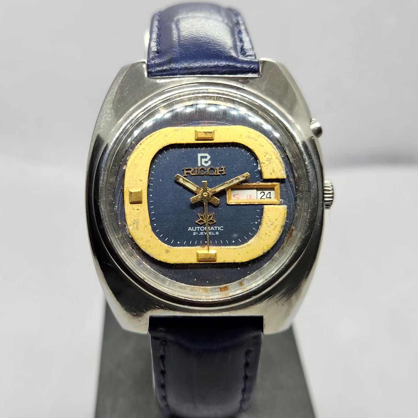 Vintage Ricoh R31 Automatic Blue Face New Strap 21 Jewels Day-Date Men's Wrist Watch R69
