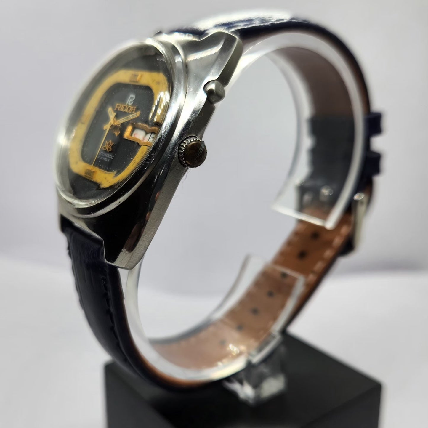 Vintage Ricoh R31 Automatic Blue Face New Strap 21 Jewels Day-Date Men's Wrist Watch R69