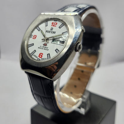 Vintage Ricoh R31 Automatic White Face New Strap 21 Jewels Day-Date Men's Wrist Watch R72