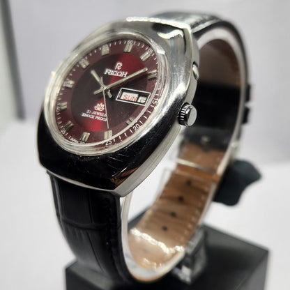 Vintage Ricoh R31 Automatic Red Face New Strap 21 Jewels Day-Date Men's Wrist Watch R73