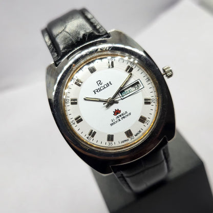 Vintage Ricoh R31 Automatic White Face New Strap 21 Jewels Day-Date Men's Wrist Watch R74
