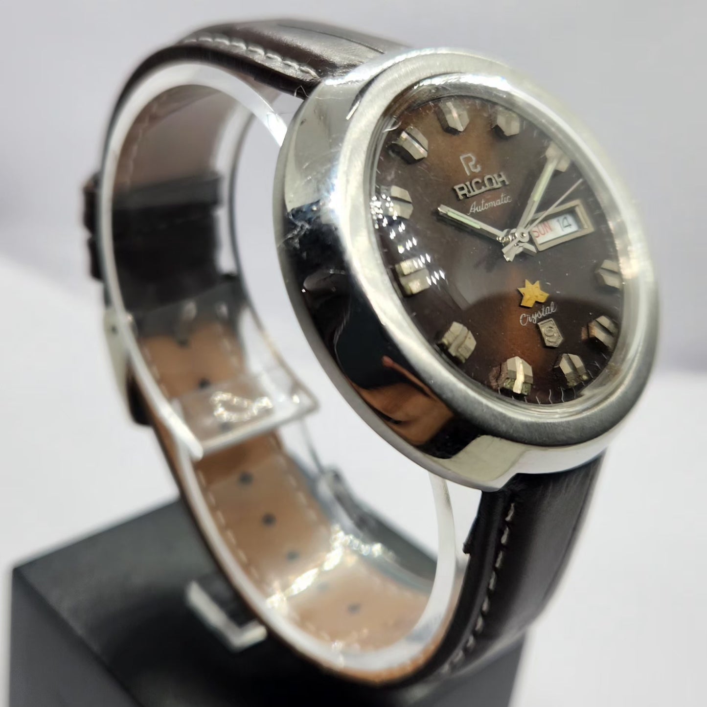 Vintage Ricoh R31 Automatic Brown Face New Strap 21 Jewels Day-Date Men's Wrist Watch R78