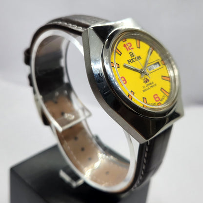 Vintage Ricoh R31 Automatic Yellow Face New Strap 21 Jewels Day-Date Men's Wrist Watch R83