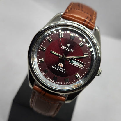Vintage Ricoh R31 Automatic Red Face New Strap 21 Jewels Day-Date Men's Wrist Watch R84