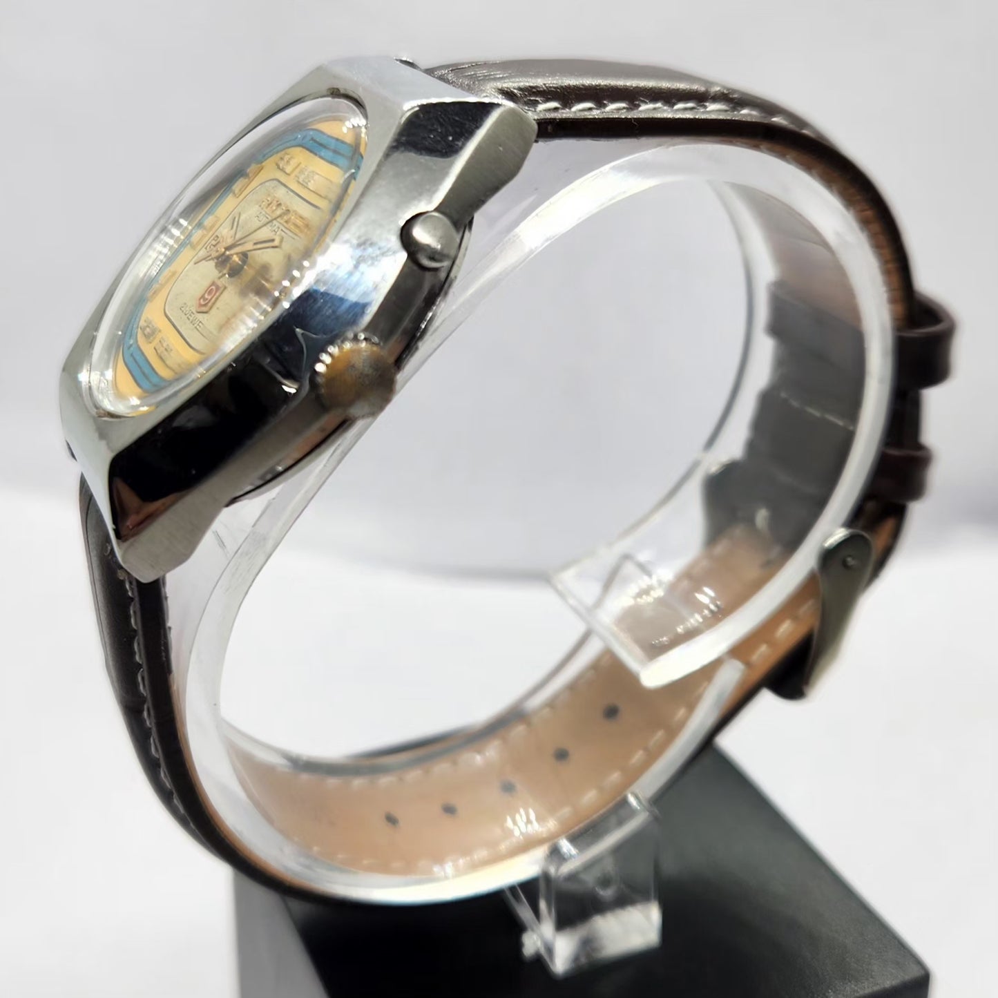 Vintage Ricoh R31 Automatic Gold Face New Strap 21 Jewels Day-Date Men's Wrist Watch R86