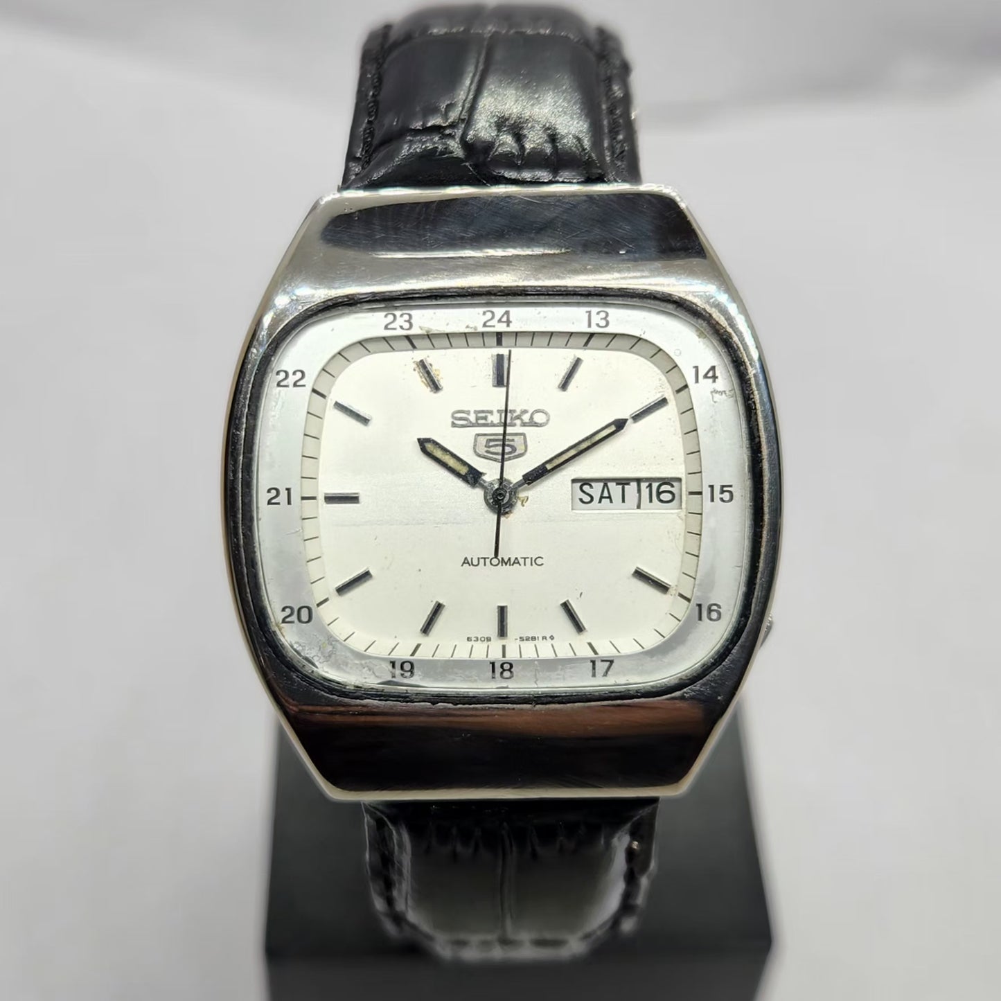 Vintage 1985 Original Seiko 5 Automatic 6309-532A White Face 17 Jewels Day-Date Japanese Men's Wrist Watch SA02