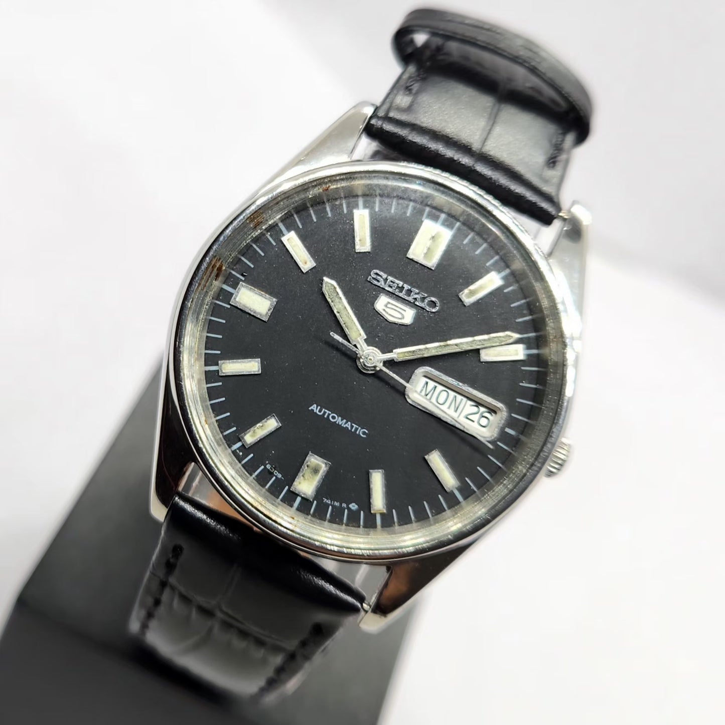 Vintage 1983 Original Seiko 5 Automatic 6309-8900 Black Face 17 Jewels Day-Date Japanese Men's Wrist Watch SA03