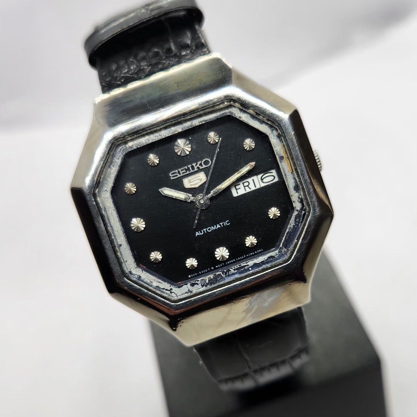 Vintage 1985 Original Seiko 5 Automatic 6309-5230 Black Face 17 Jewels Day-Date Japanese Men's Wrist Watch SA09