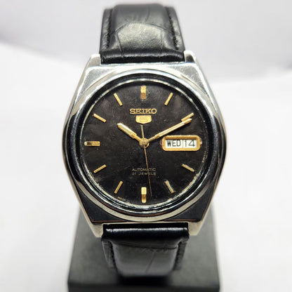 Vintage 1997 Original Seiko 5 Automatic 7s26-8760 Black Face 21 Jewels Day-Date Japanese Men's Wrist Watch SA10