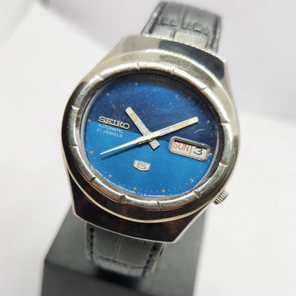 Vintage 1969 Original Seiko 5 Automatic 7019-5080 Black Face 21 Jewels Day-Date Japanese Men's Wrist Watch SA13