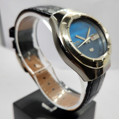 Vintage 1969 Original Seiko 5 Automatic 7019-5080 Black Face 21 Jewels Day-Date Japanese Men's Wrist Watch SA13