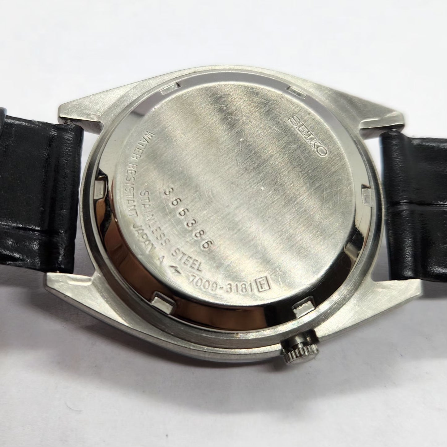 Vintage 1983 Original Seiko 5 Automatic 7009-3181 Blue Face 17 Jewels Day-Date Japanese Men's Wrist Watch SA12