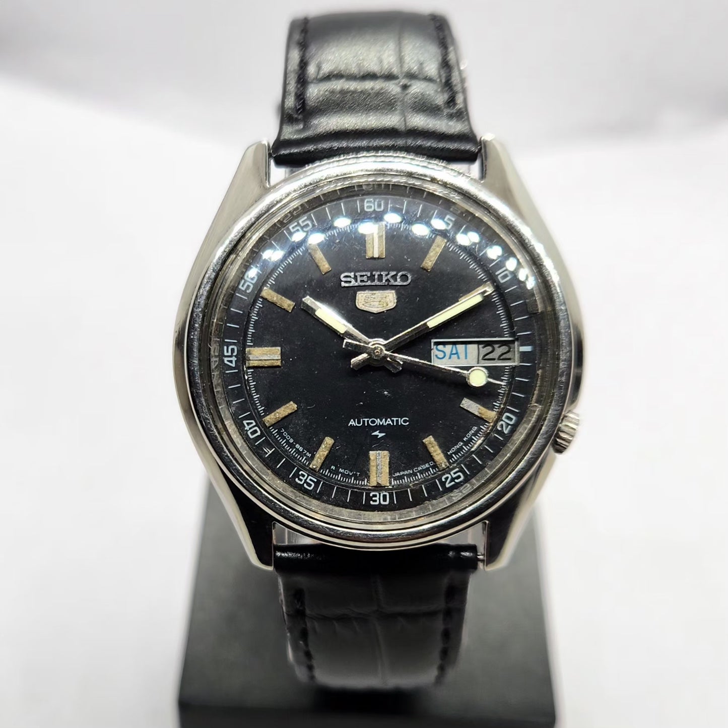 Vintage 1983 Original Seiko 5 Automatic 7009-4040 Black Face 17 Jewels Day-Date Japanese Men's Wrist Watch SA14