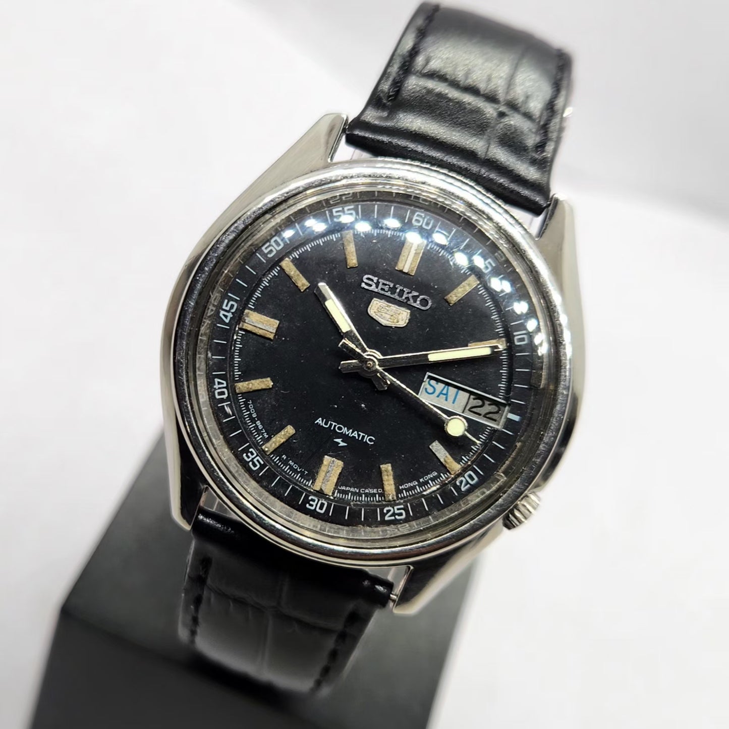 Vintage 1983 Original Seiko 5 Automatic 7009-4040 Black Face 17 Jewels Day-Date Japanese Men's Wrist Watch SA14