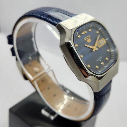 Vintage 1978 Original Seiko 5 Automatic 7009-8280 Blue Face 17 Jewels Day-Date Japanese Men's Wrist Watch SA18