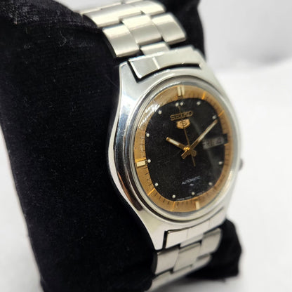 Vintage 1981 Original Seiko 5 Automatic 7009-529B Black Face 17 Jewels Day-Date Japanese Men's Wrist Watch SA20