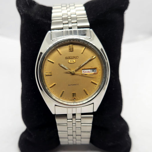 Vintage 1982 Original Seiko 5 Automatic 6309-8840 Gold Face 17 Jewels Day-Date Japanese Men's Wrist Watch SA23