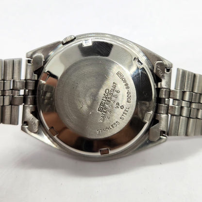 Vintage 1982 Original Seiko 5 Automatic 6309-8840 Gold Face 17 Jewels Day-Date Japanese Men's Wrist Watch SA23