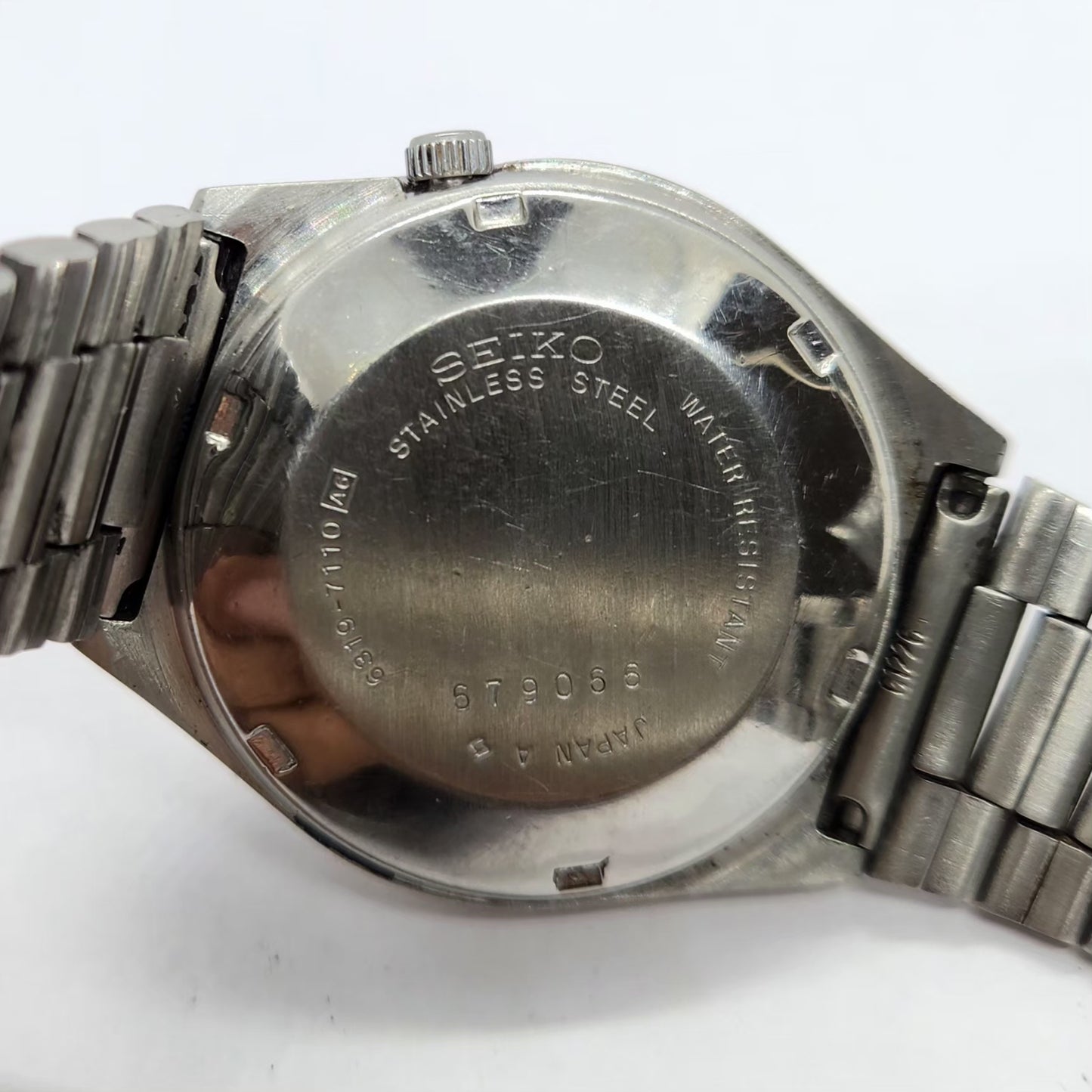 Vintage 1976 Original Seiko 5 Automatic 6319-7110 Off White Face 17 Jewels Day-Date Japanese Men's Wrist Watch SA24