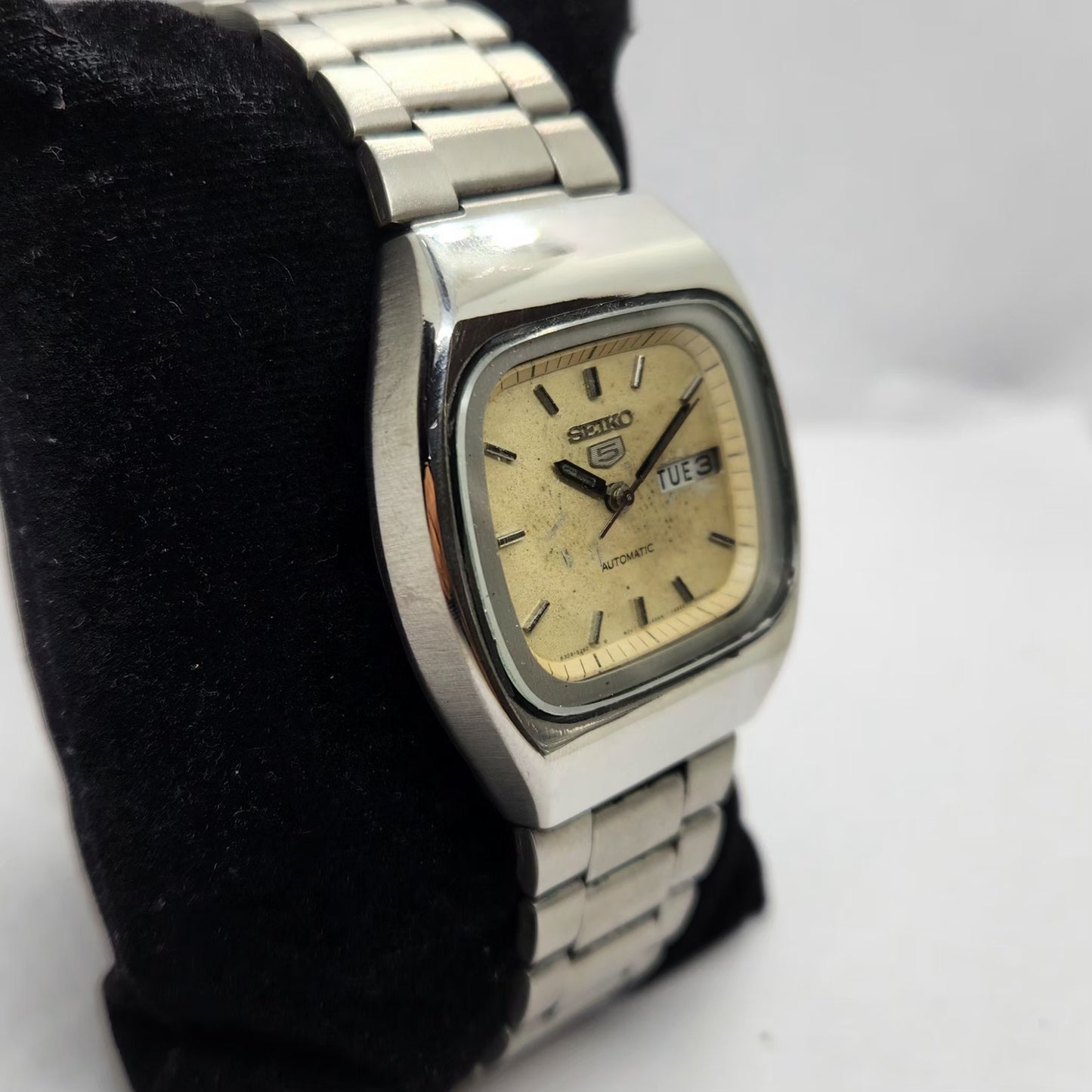 Vintage 1976 Original Seiko 5 Automatic 6309-5220 Cream Face 17 Jewels Day-Date Japanese Men's Wrist Watch SA29