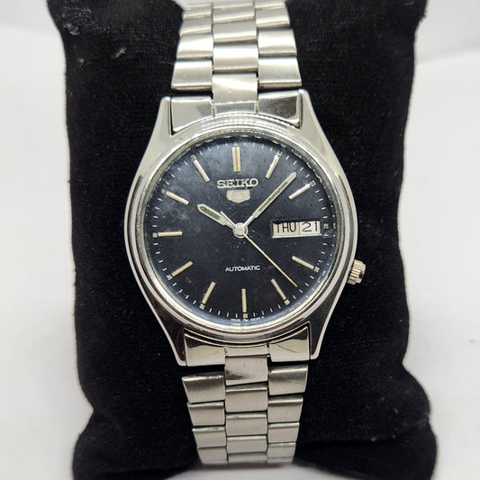 Vintage 1998 Original Seiko 5 Automatic 7s26-3100 Black Face 17 Jewels Day-Date Japanese Men's Wrist Watch SA33