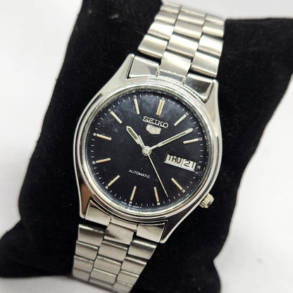 Vintage 1998 Original Seiko 5 Automatic 7s26-3100 Black Face 17 Jewels Day-Date Japanese Men's Wrist Watch SA33