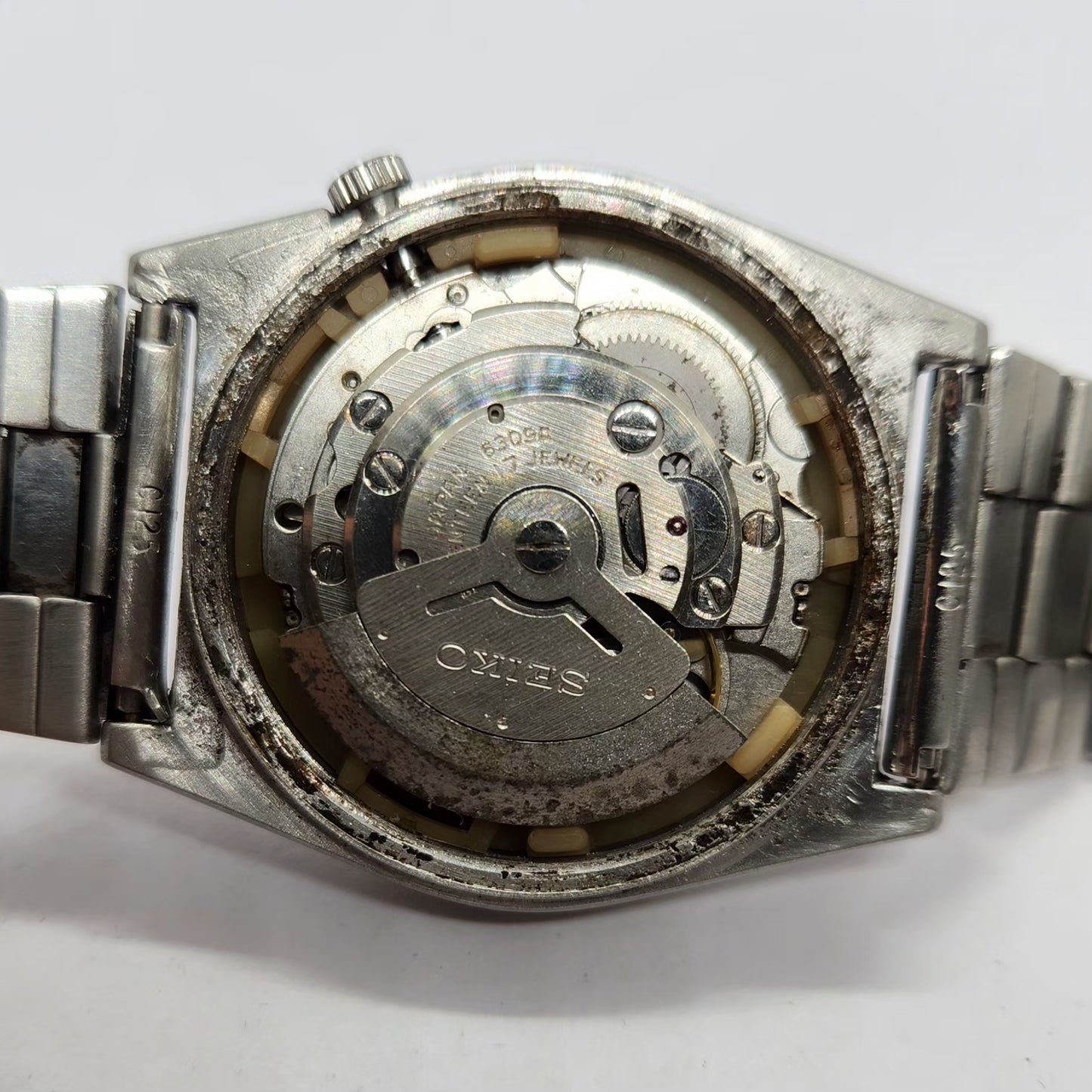 Vintage 1982 Original Seiko 5 Automatic 6309-9040 Black Face 17 Jewels Day-Date Japanese Men's Wrist Watch SA34