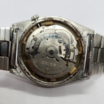 Vintage 1982 Original Seiko 5 Automatic 6309-9040 Black Face 17 Jewels Day-Date Japanese Men's Wrist Watch SA34