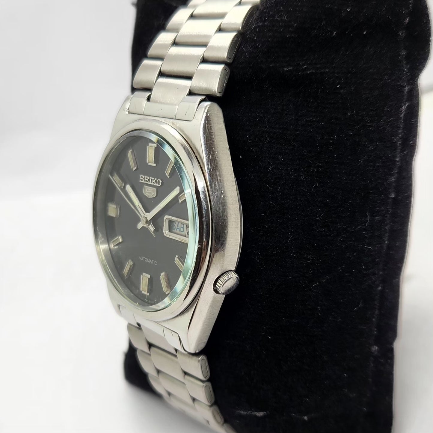 Vintage 1983 Original Seiko 5 Automatic 7009-3101 Black Face 17 Jewels Day-Date Japanese Men's Wrist Watch SA35