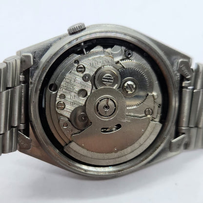 Vintage 1983 Original Seiko 5 Automatic 7009-3101 Black Face 17 Jewels Day-Date Japanese Men's Wrist Watch SA35