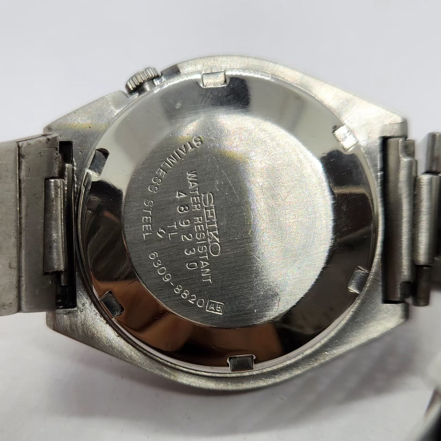 Vintage 1984 Original Seiko 5 Automatic 6309-8820 White Face 17 Jewels Day-Date Japanese Men's Wrist Watch SA36