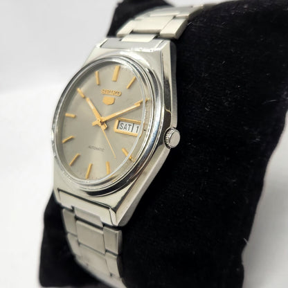 Vintage 1976 Original Seiko 5 Automatic 6309-8970 Grey Face 17 Jewels Day-Date Japanese Men's Wrist Watch SA38