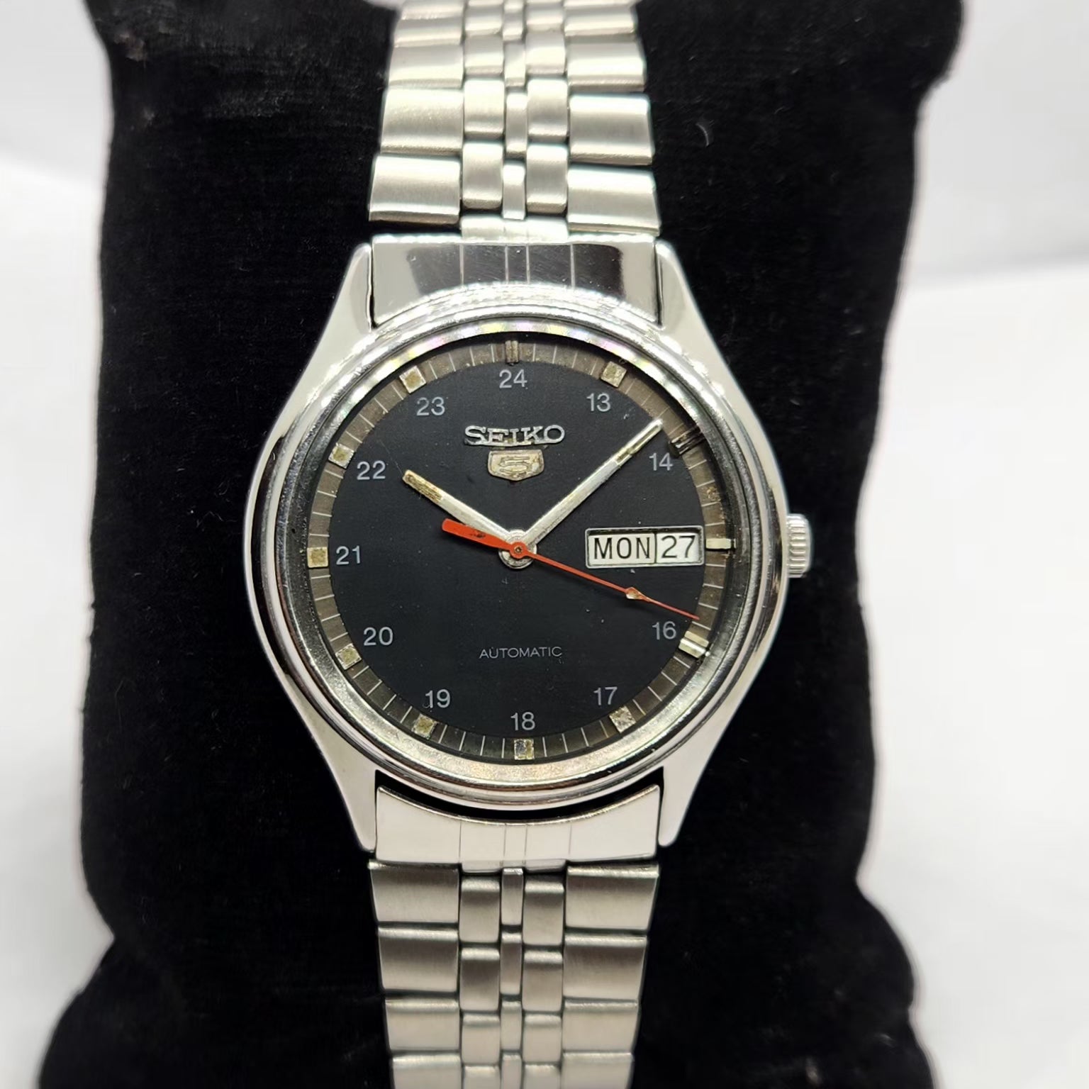 Vintage 1976 Original Seiko 5 Automatic 6309-8970 Gold Face 17 Jewels Day-Date Japanese Men's Wrist Watch SA39