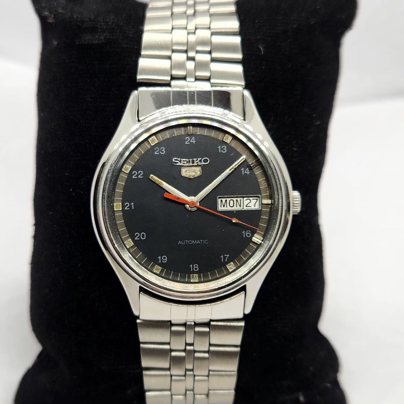 Vintage 1976 Original Seiko 5 Automatic 6309-8970 Gold Face 17 Jewels Day-Date Japanese Men's Wrist Watch SA39