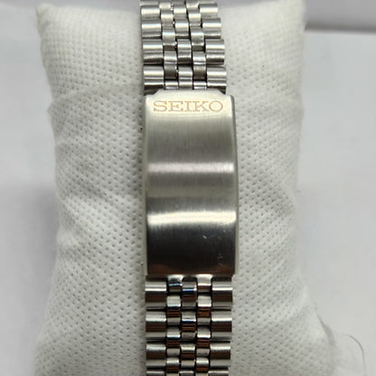 Vintage 1985 Original Seiko 5 Automatic 7009-6001 White Face 17 Jewels Day-Date Japanese Men's Wrist Watch SA41