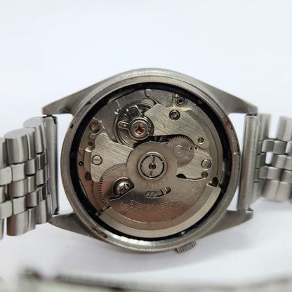 Vintage 1985 Original Seiko 5 Automatic 7009-6001 White Face 17 Jewels Day-Date Japanese Men's Wrist Watch SA41