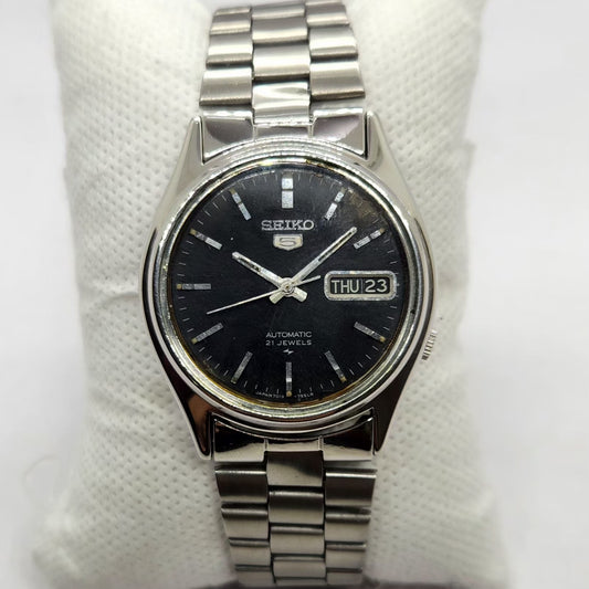 Vintage 1971 Original Seiko 5 Automatic 7019-8970 Black Face 21 Jewels Day-Date Japanese Men's Wrist Watch SA42