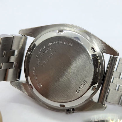 Vintage 1985 Original Seiko 5 Automatic 7009-821J Gold Face 17 Jewels Day-Date Japanese Men's Wrist Watch SA43