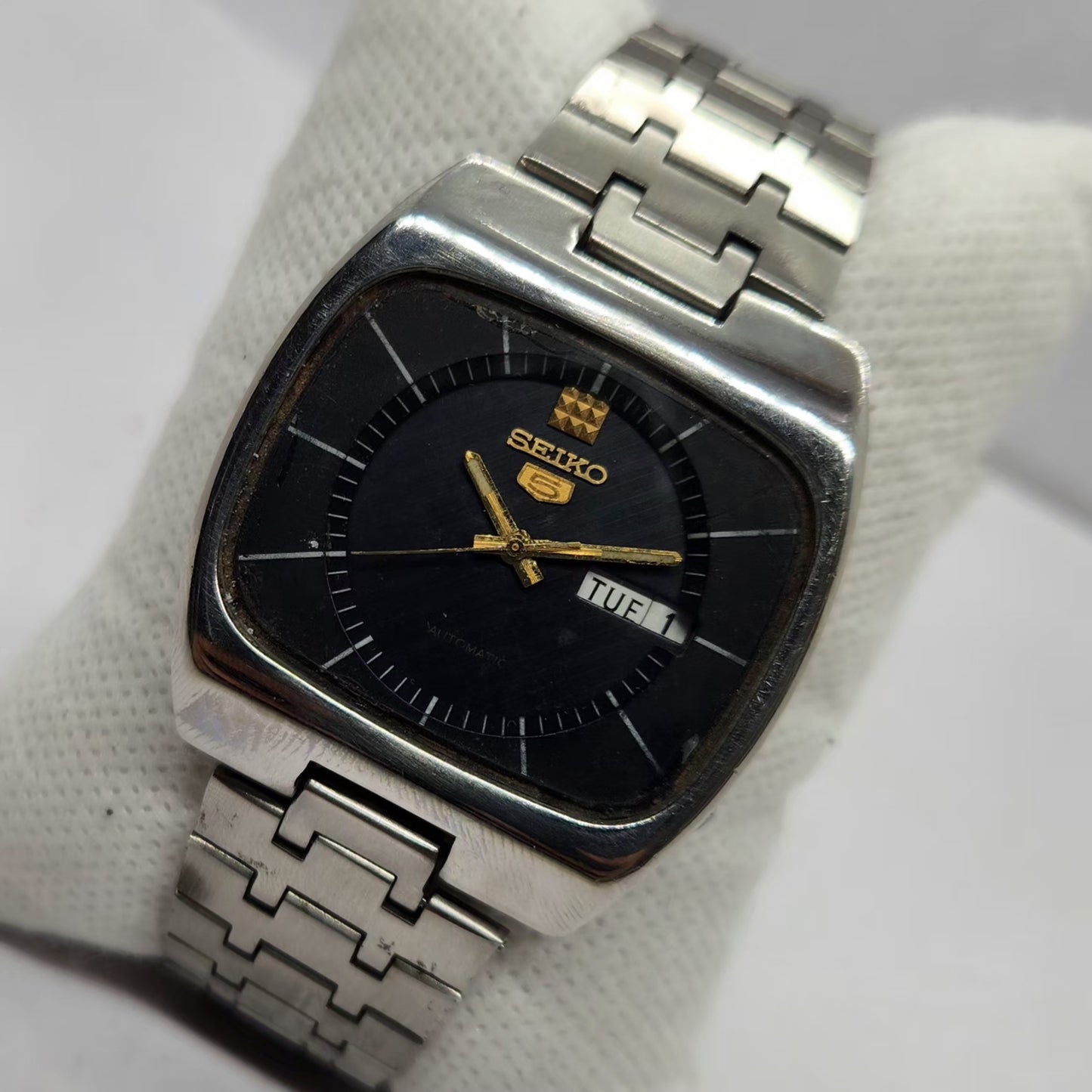 Vintage 1981 Original Seiko 5 Automatic 6309-522A Black Face 17 Jewels Day-Date Japanese Men's Wrist Watch SA46