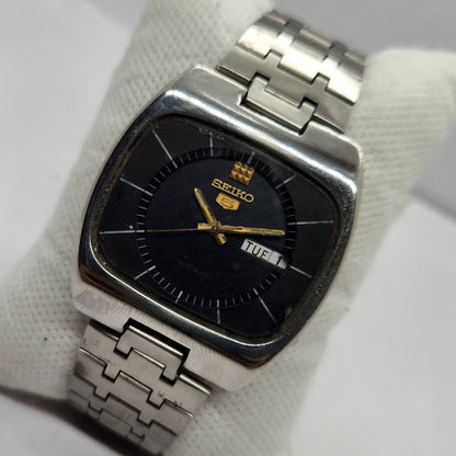 Vintage 1981 Original Seiko 5 Automatic 6309-522A Black Face 17 Jewels Day-Date Japanese Men's Wrist Watch SA46