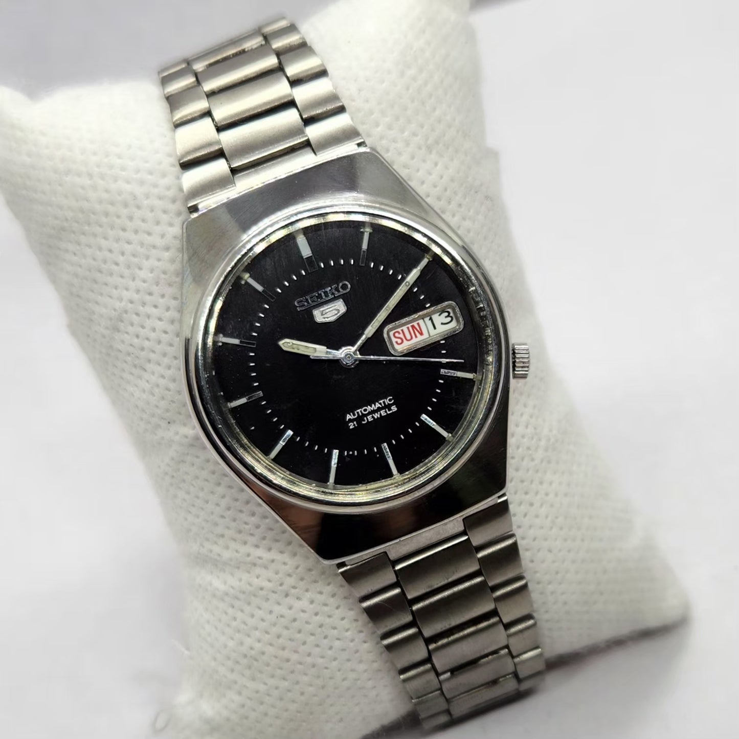 Vintage 1997 Original Seiko 5 Automatic 7s26-7030 Black Face 21 Jewels Day-Date Japanese Men's Wrist Watch SA50