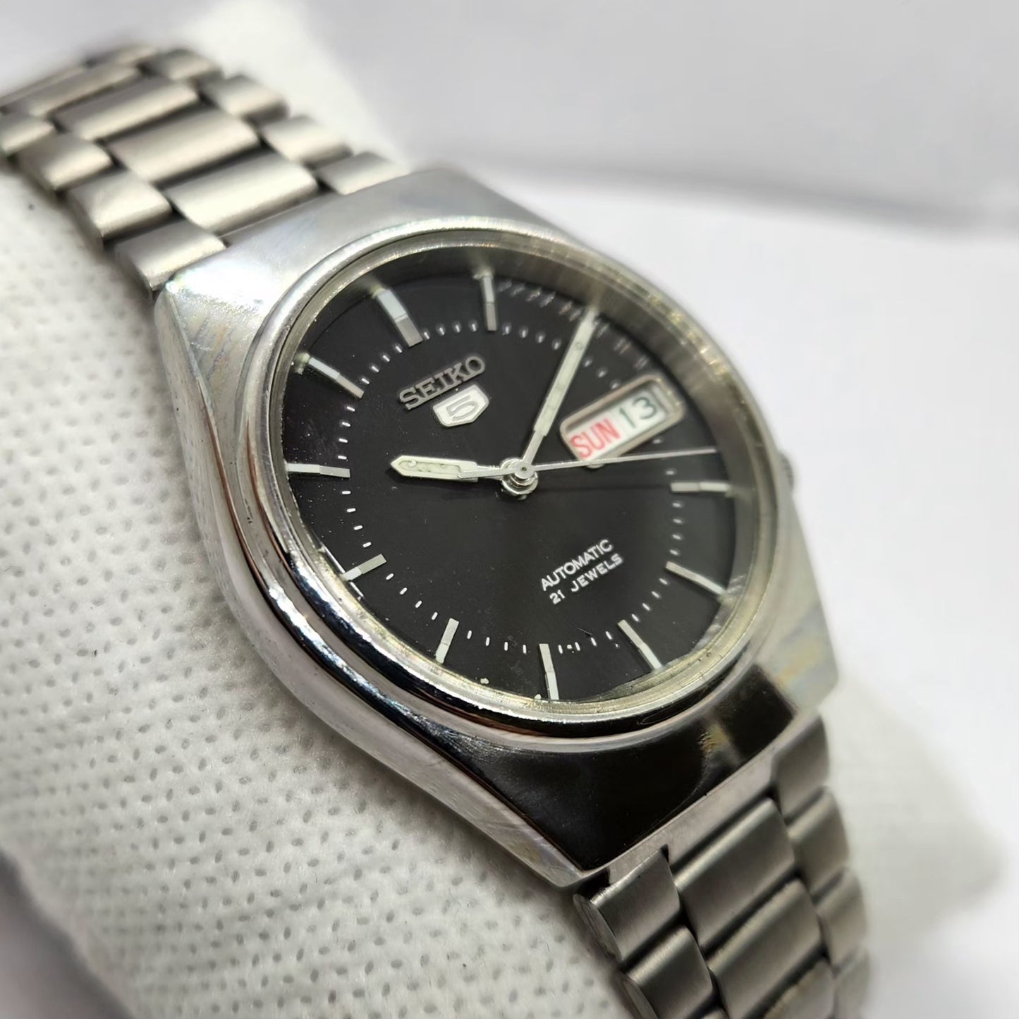 Vintage 1997 Original Seiko 5 Automatic 7s26-7030 Black Face 21 Jewels Day-Date Japanese Men's Wrist Watch SA50