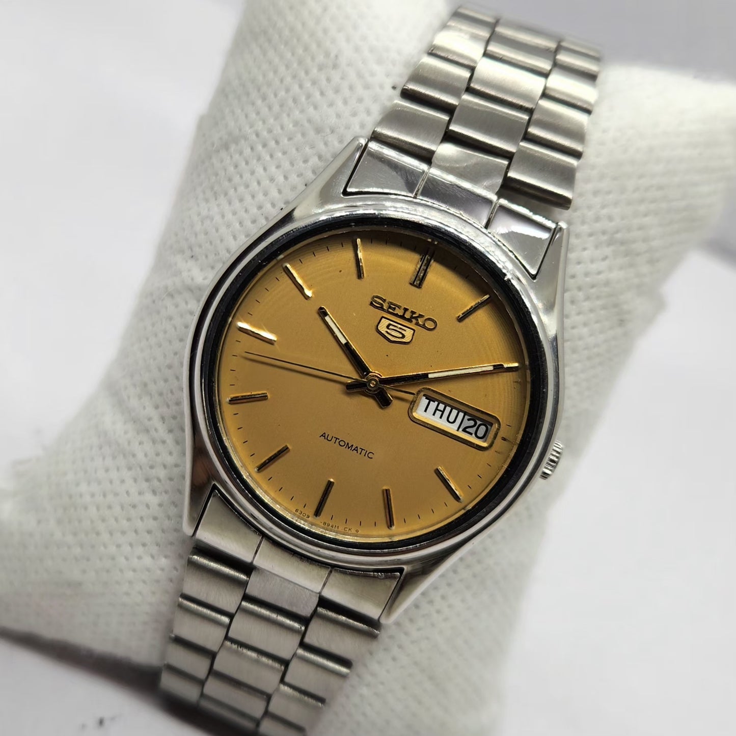 Vintage 1984 Original Seiko 5 Automatic 6309-8920 Gold Face 17 Jewels Day-Date Japanese Men's Wrist Watch SA51