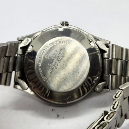 Vintage 1984 Original Seiko 5 Automatic 6309-8920 Gold Face 17 Jewels Day-Date Japanese Men's Wrist Watch SA51