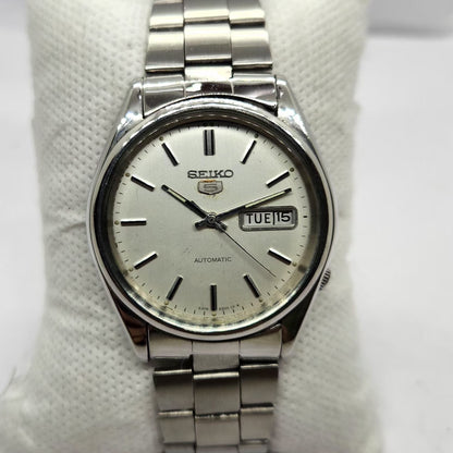 Vintage 1985 Original Seiko 5 Automatic 6309-8800 Silver Face 17 Jewels Day-Date Japanese Men's Wrist Watch SA52