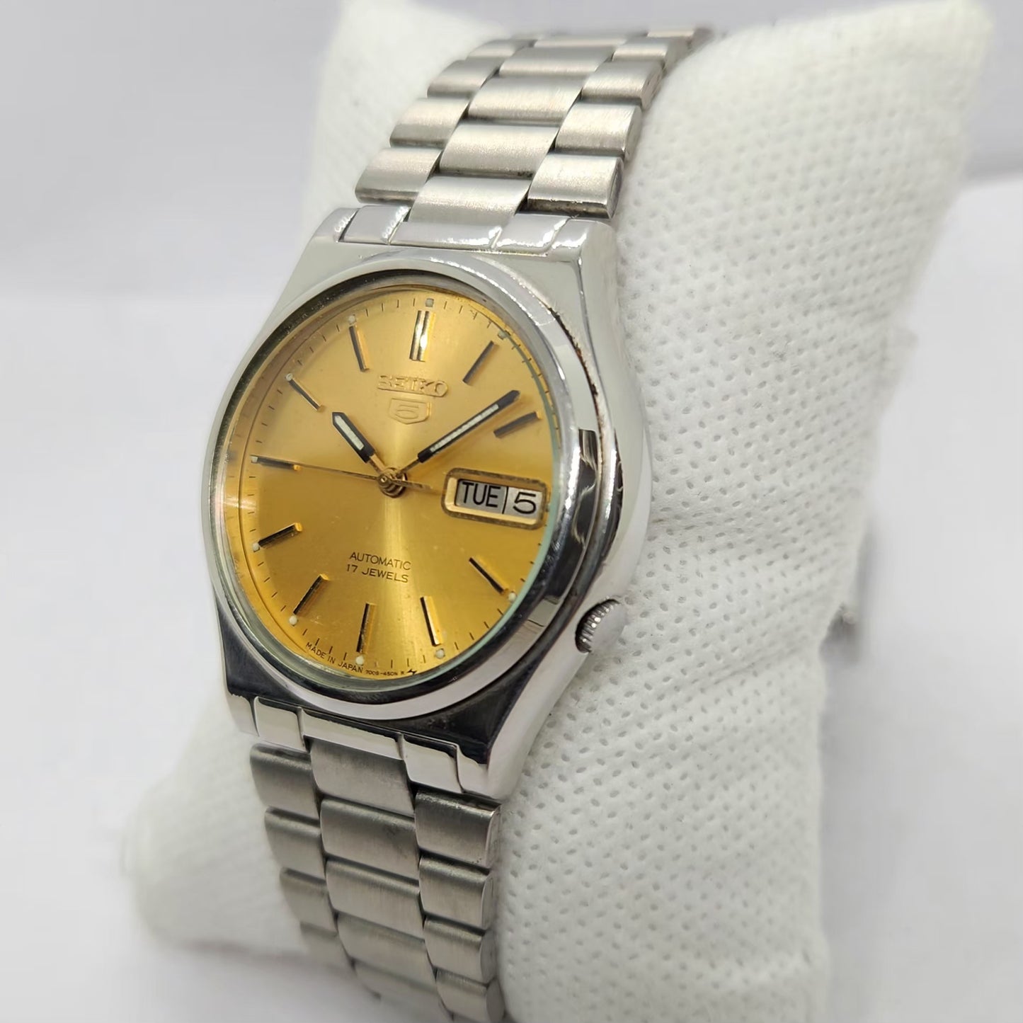 Vintage 1981 Original Seiko 5 Automatic 7009-3171 Gold Face 17 Jewels Day-Date Japanese Men's Wrist Watch SA54