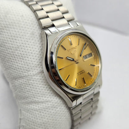 Vintage 1981 Original Seiko 5 Automatic 7009-3171 Gold Face 17 Jewels Day-Date Japanese Men's Wrist Watch SA54
