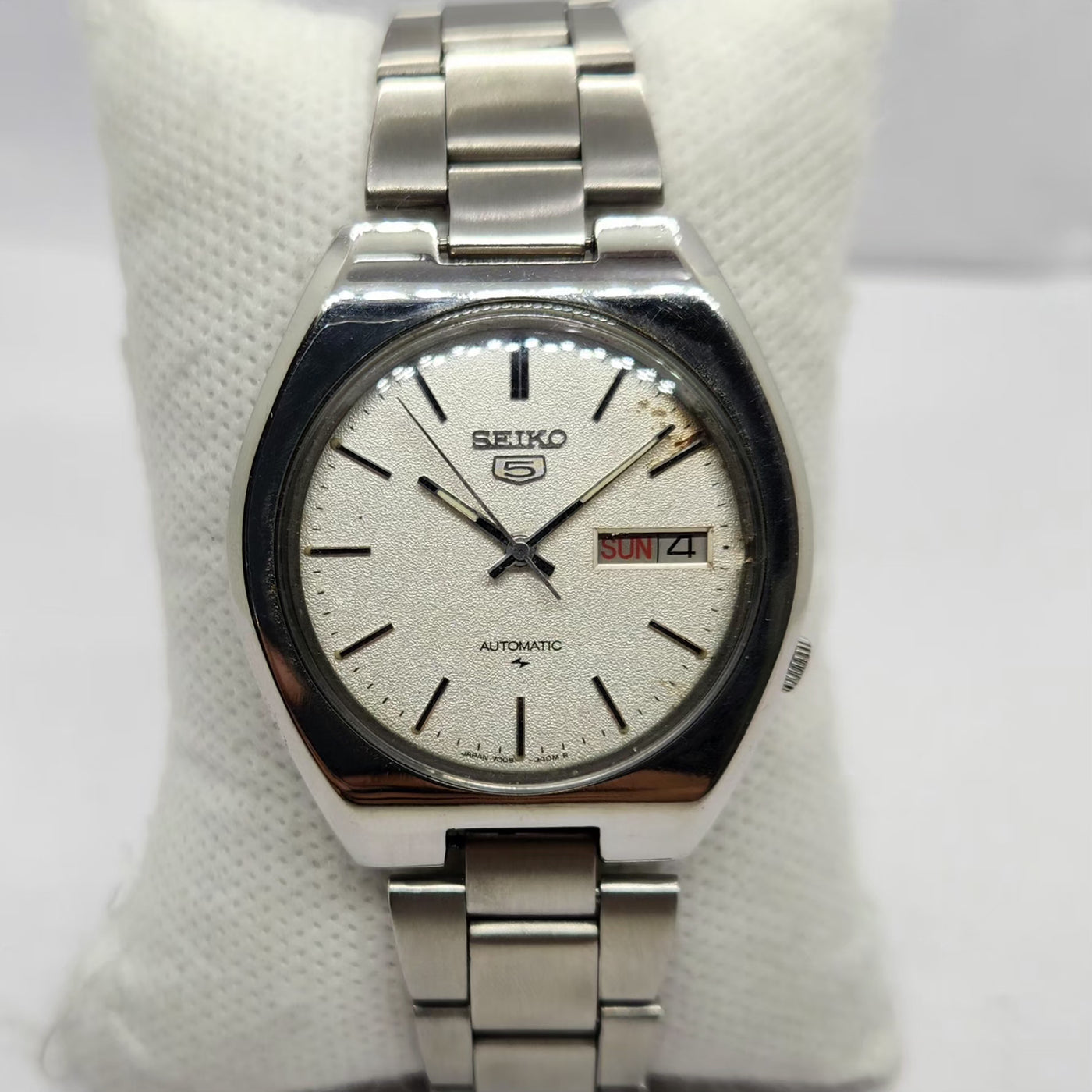 Vintage 1978 Original Seiko 5 Automatic 7009-8280 Silver Face 17 Jewels Day-Date Japanese Men's Wrist Watch SA55